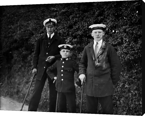 Three invalids, Truro, Cornwall. June 1918