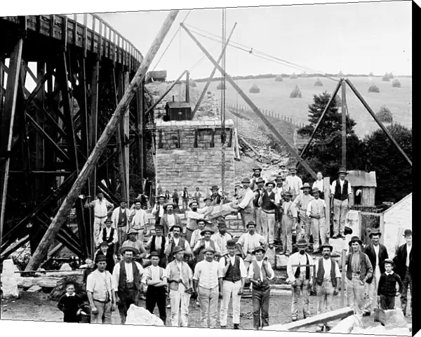 Building a new viaduct, Hayle, Cornwall. 1884-1885