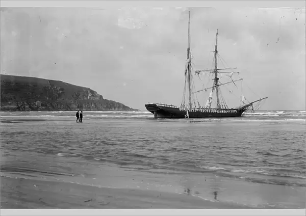Wreck of the French brigantine Angele of Boulogne, Doom bar, Padstow, Cornwall. Wrecked on 13th November 1911