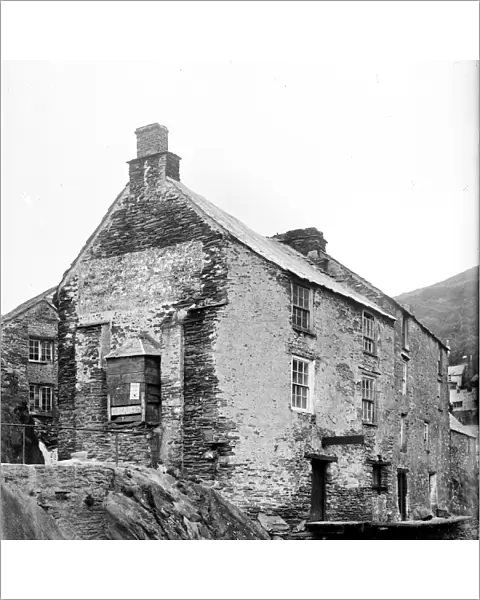 House on waterfront, Polperro, Cornwall. Early 1900s