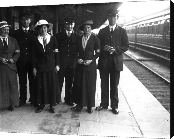 Truro railway station, Cornwall. 1914-1918