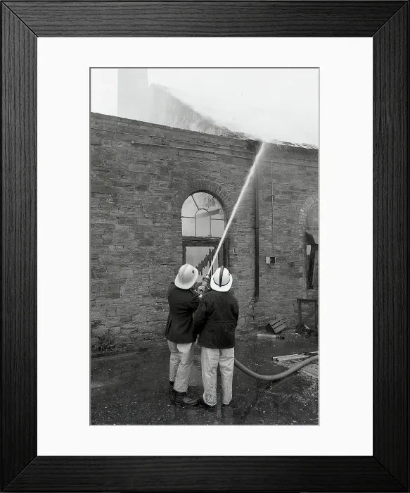Framed Print : Fire at Great Western Commercial Village, Lostwithiel, Cornwall. February 1987