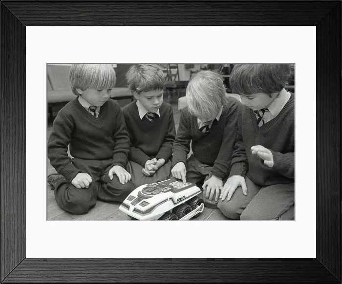Framed Print : St Winnow Church of England Primary School, Lostwithiel, Cornwall. June 1984