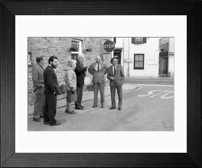 Framed Print : Flooding, Queen Street, Lostwithiel, Cornwall. November 1986