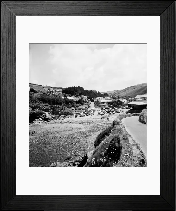 Framed Print : Port Gaverne, St Endellion, Cornwall. 1973 Framed Print : Port Gaverne, St Endellion, Cornwall. 1973