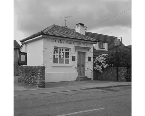 Lloyds Bank, Grove Hill, Mawnan Smith, Mawnan, Cornwall. 1978