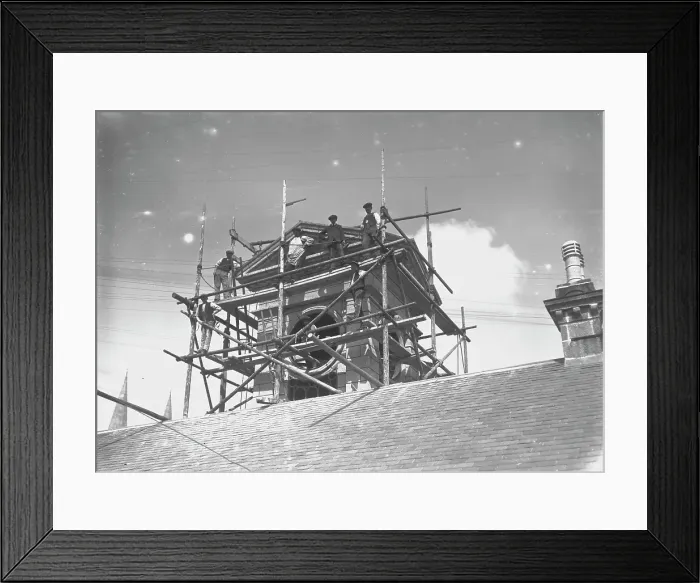 Framed Print : Town hall fire, Truro, Cornwall. November 1914