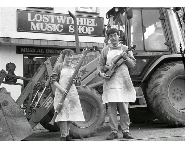 Music Shop Noise, Queen Street, Lostwithiel, Cornwall. April 1992
