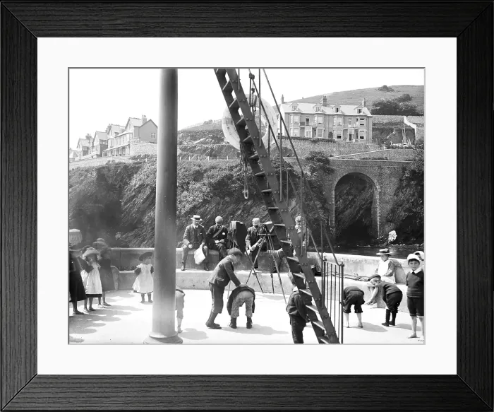 Framed Print : TRURI-LOObp-1