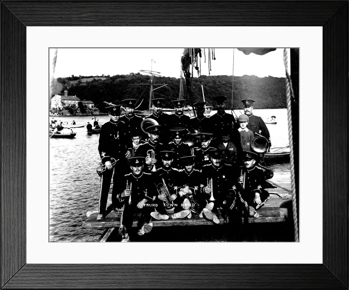 Framed Print : TRURI-MALrt-18