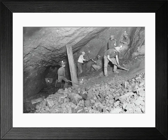 Framed Print : TRURI-MIcds-18