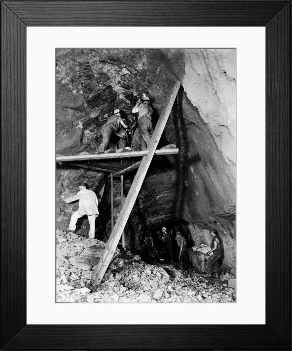 Framed Print : TRURI-MIcbr-5