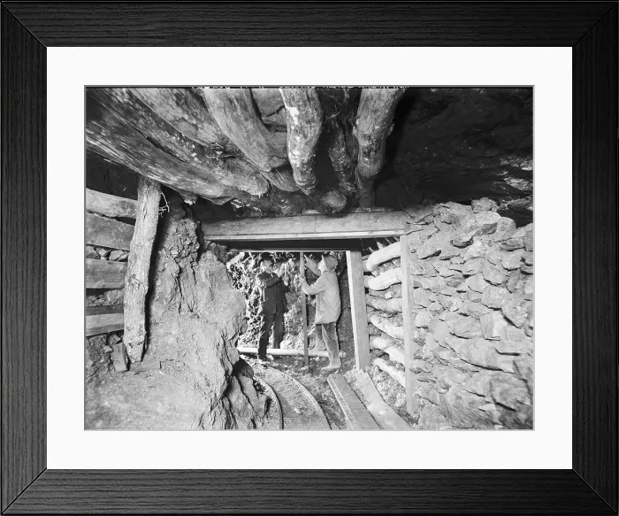 Framed Print : TRURI-MIeli-1