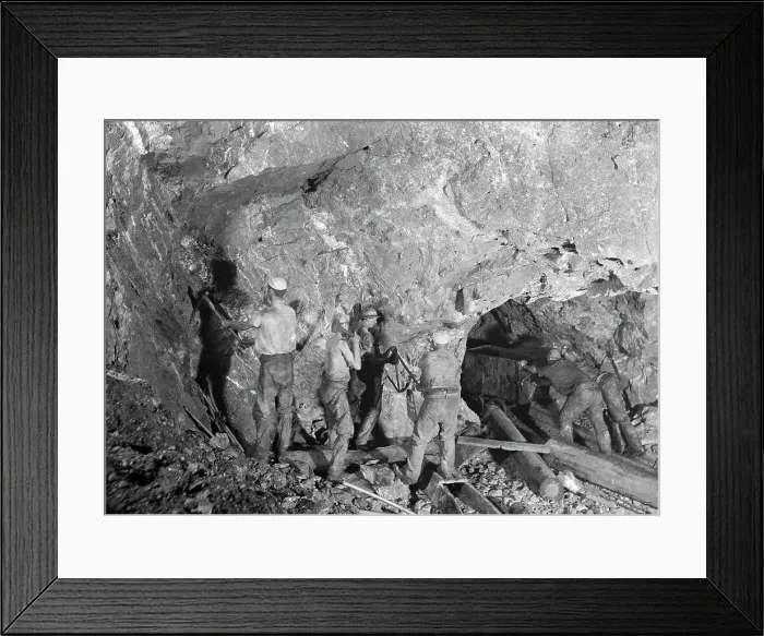 Framed Print : TRURI-MIdol-15