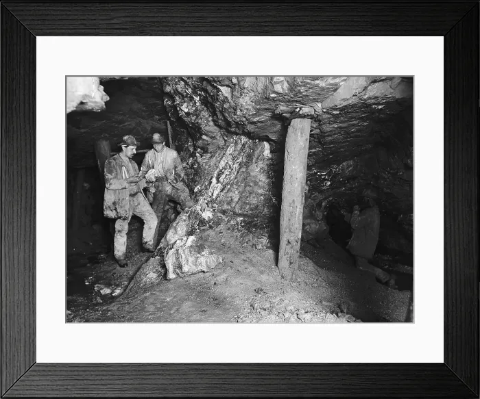 Framed Print : TRURI-MIblh-23