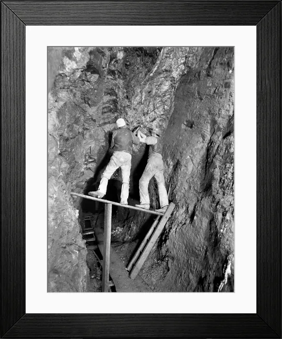 Framed Print : TRURI-MIcrn-3