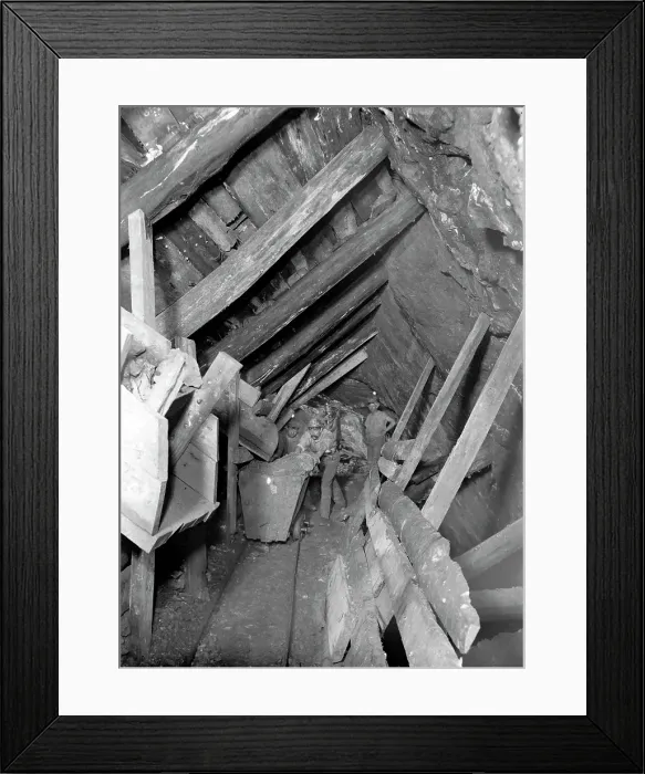 Framed Print : TRURI-MIdol-19