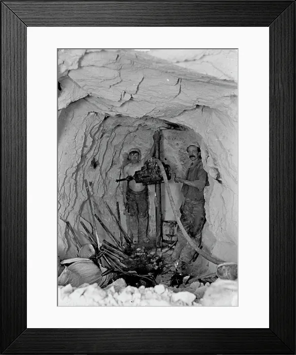 Framed Print : TRURI-MIdol-20