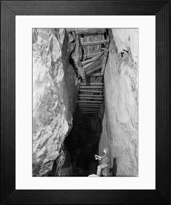 Framed Print : TRURI-MIdol-6