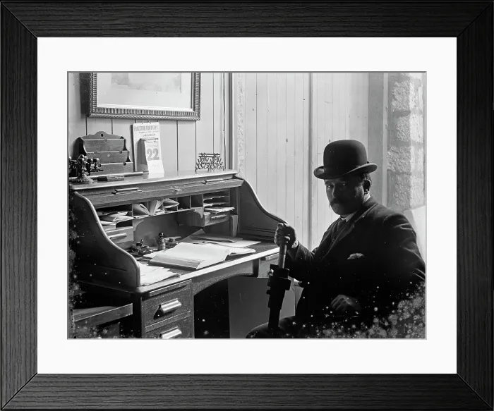 Framed Print : TRURI-MIgre-23