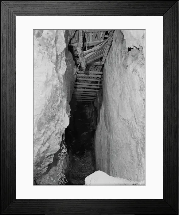 Framed Print : TRURI-MIdol-8