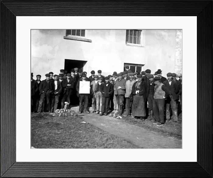 Framed Print : TRURI-MIgre-27