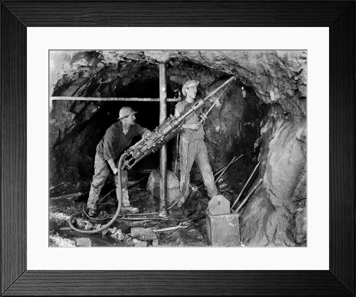 Framed Print : TRURI-MIgre-3