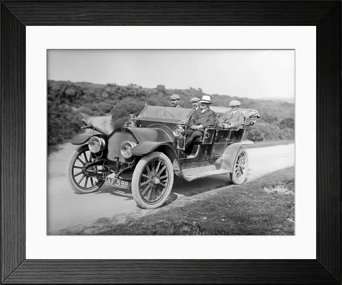 Framed Print : TRURI-MOHgv-1 Framed Print : TRURI-MOHgv-1