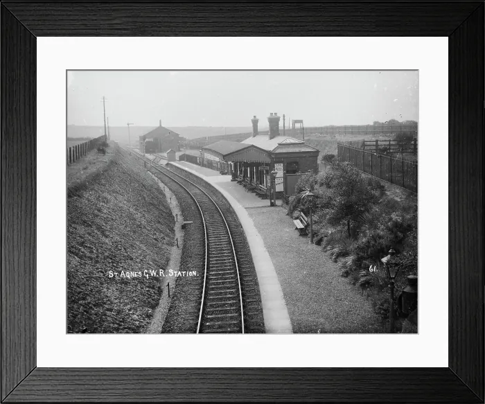 Framed Print : TRURI-RYagn-1