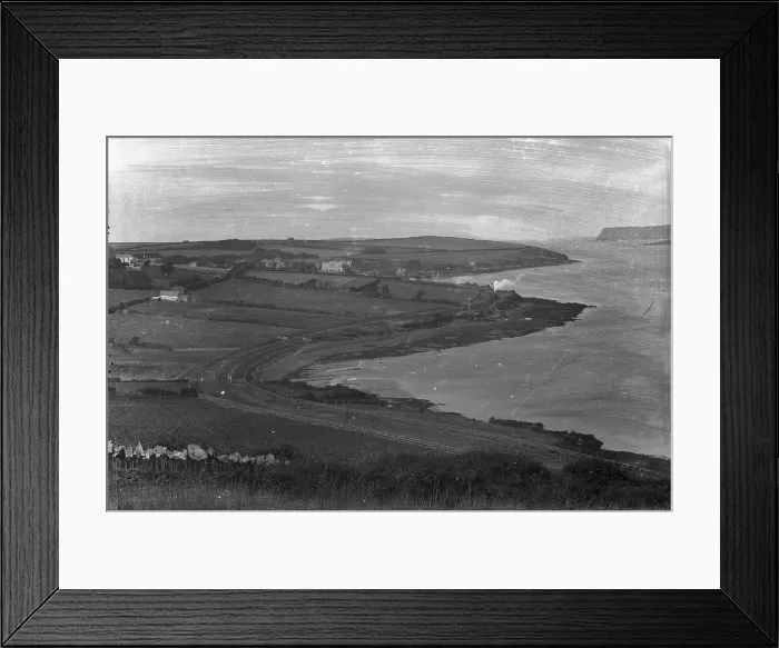 Framed Print : TRURI-RYpwb-1 Framed Print : TRURI-RYpwb-1