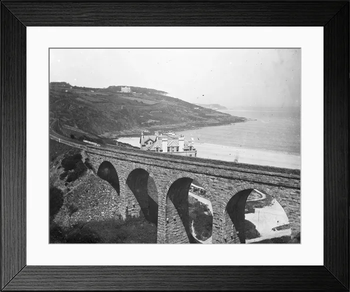Framed Print : TRURI-RYcbb-2