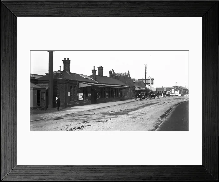 Framed Print : TRURI-RYtru-4 Framed Print : TRURI-RYtru-4
