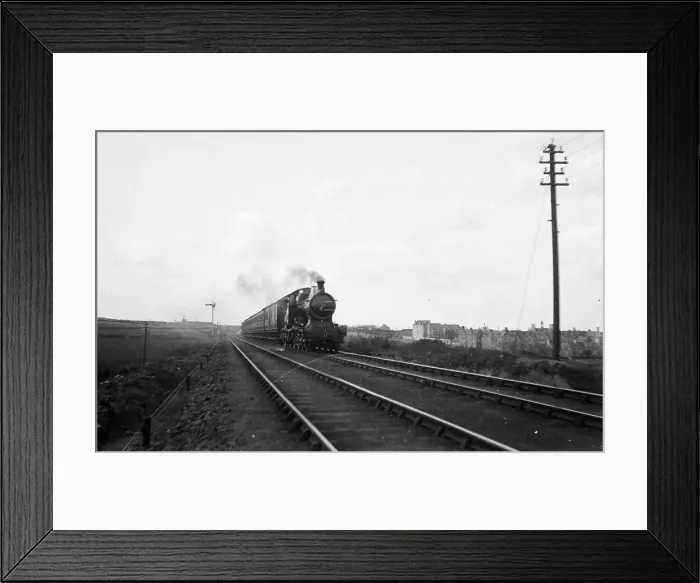 Framed Print : TRURI-RYund-2 Framed Print : TRURI-RYund-2