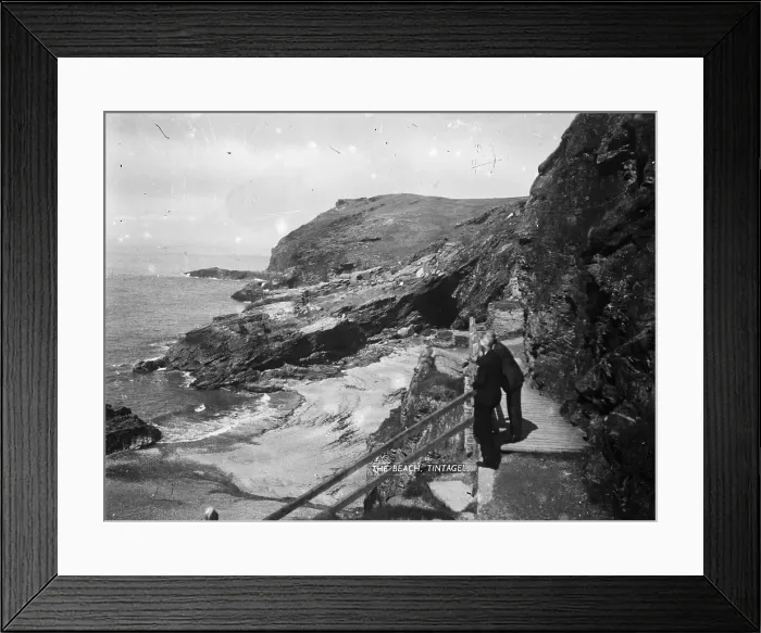 Framed Print : TRURI-TINha-11 Framed Print : TRURI-TINha-11