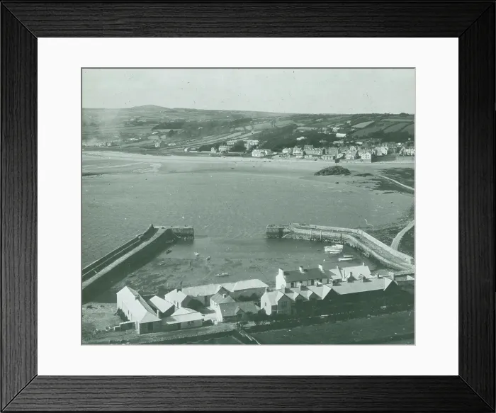 Framed Print : TRURI-1990-2-12-104