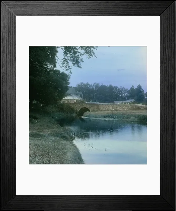 Framed Print : TRURI-1990-2-12-26