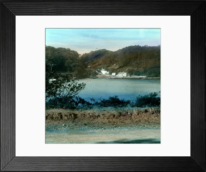 Framed Print : TRURI-1990-2-12-32 Framed Print : TRURI-1990-2-12-32