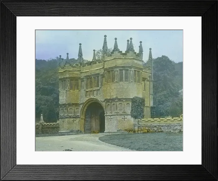 Framed Print : TRURI-1990-2-12-65
