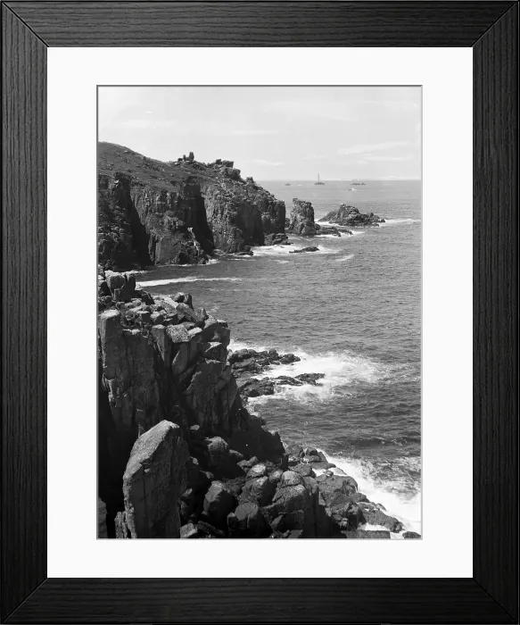 Framed Print : TRURI-SENcl-5 Framed Print : TRURI-SENcl-5