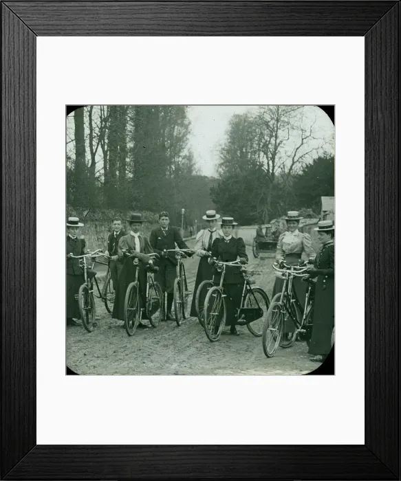 Framed Print : TRURI-1990-2-19