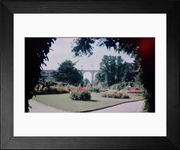 Framed Print : TRURI-1990-2-36