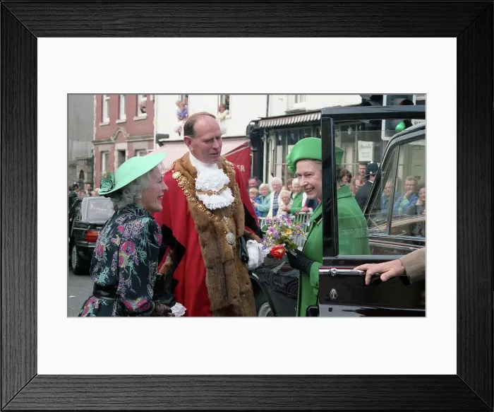 Framed Print : TRURI-2017-5-19 Framed Print : TRURI-2017-5-19