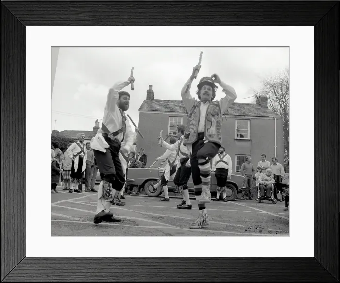 Framed Print : TRURI-2017-5-40