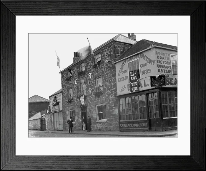 Framed Print : TRURI-TRUqpr-1 Framed Print : TRURI-TRUqpr-1