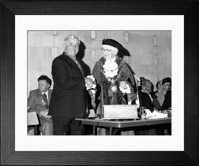 Framed Print : TRURI-2017-5-58