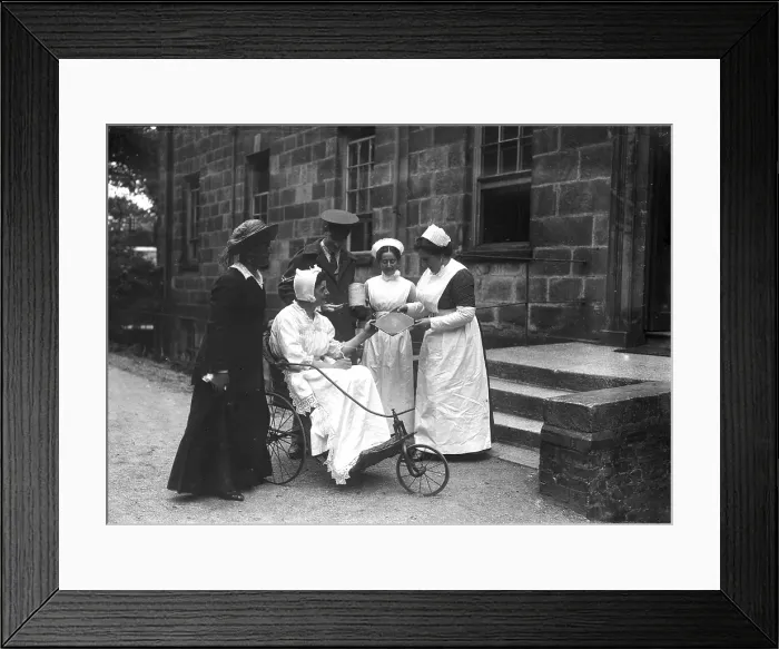 Framed Print : TRURI-TRUhrc-25