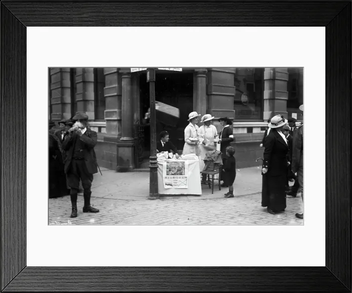 Framed Print : TRURI-TRUwef-16
