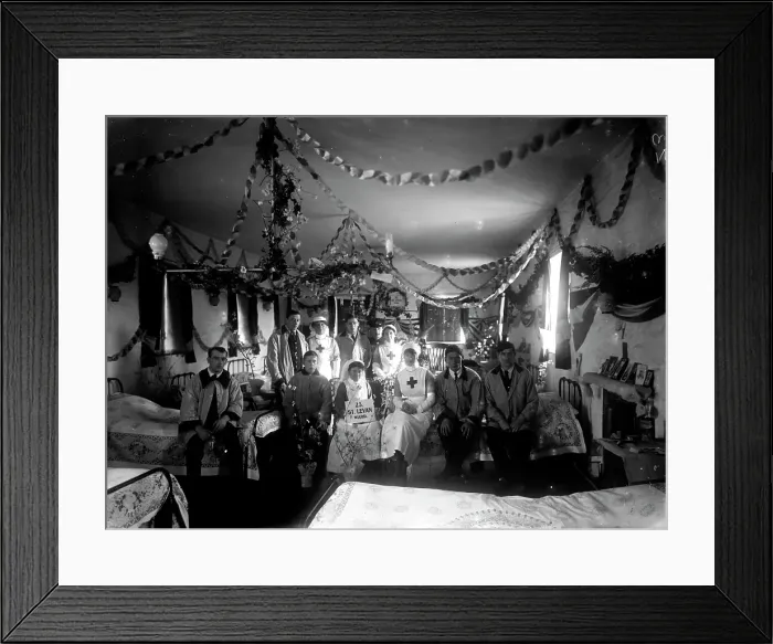 Framed Print : TRURI-TRUhrn-20