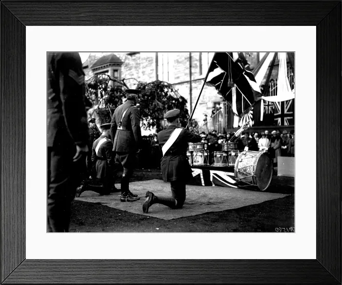 Framed Print : TRURI-TRUwwf-14