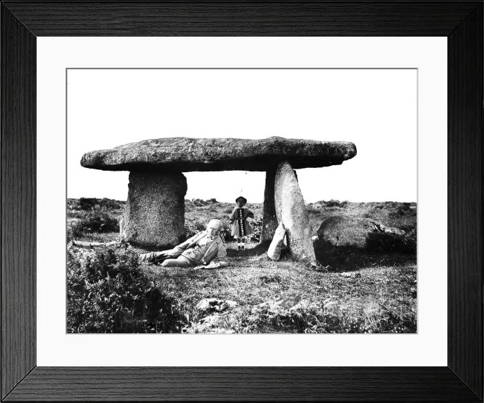 Framed Print : TRURI-Amad-4